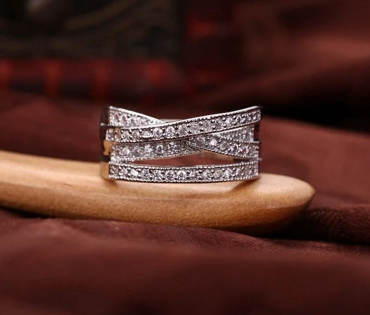 Bague Croix Ajourée Unisexe