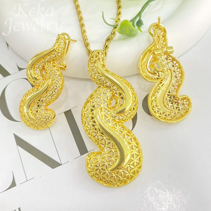 Parure Dorée Pendentif Rond Boucles Géométriques