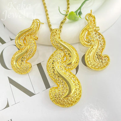 Parure Dorée Pendentif Rond Boucles Géométriques